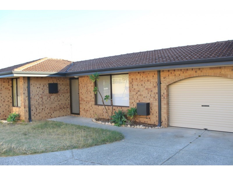 9a Ibsen Court, Spearwood WA 6163