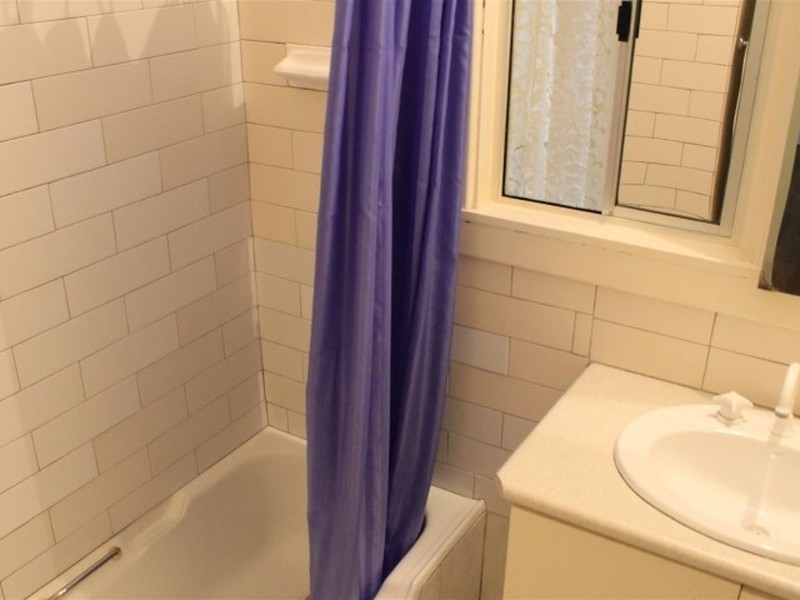 11 Gregory Way, Coolbellup WA 6163