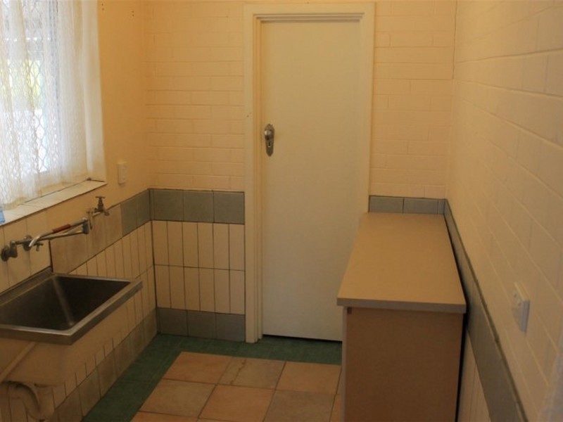 11 Gregory Way, Coolbellup WA 6163