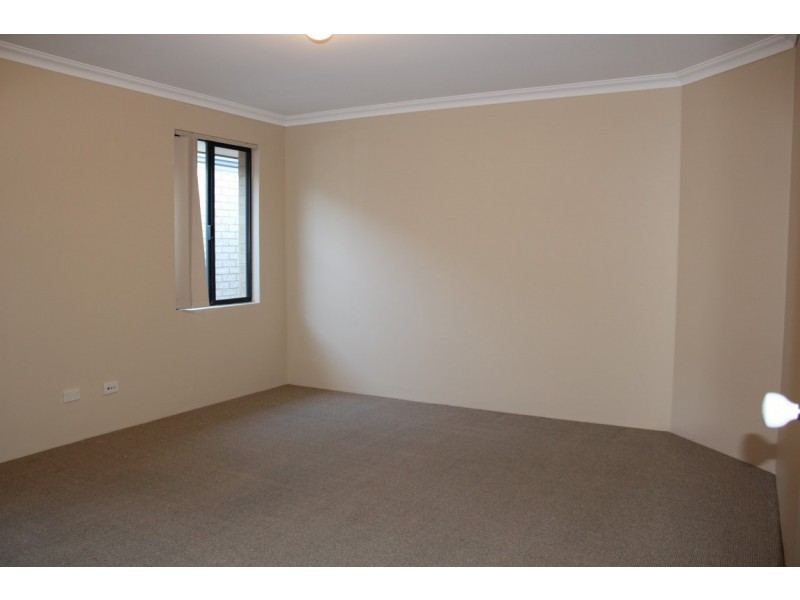 18 Kumarina Drive, Secret Harbour WA 6173