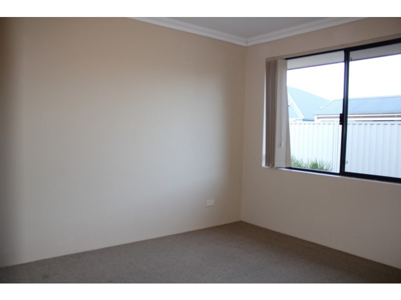 18 Kumarina Drive, Secret Harbour WA 6173