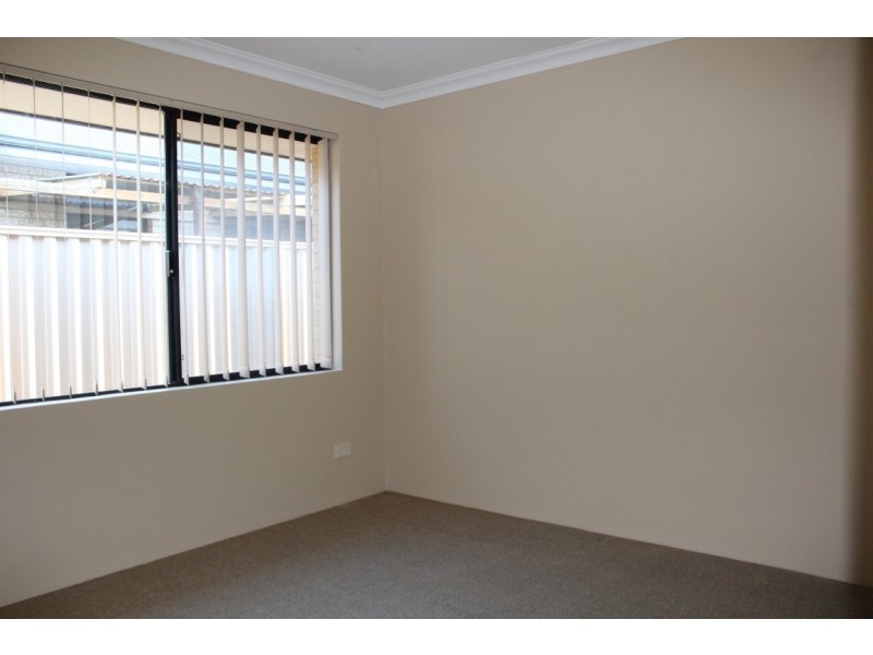 18 Kumarina Drive, Secret Harbour WA 6173