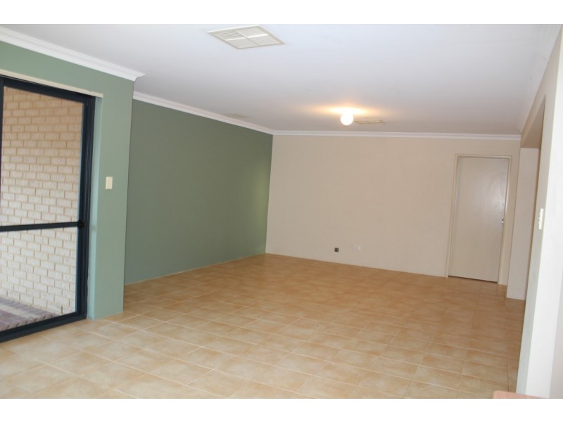 18 Kumarina Drive, Secret Harbour WA 6173