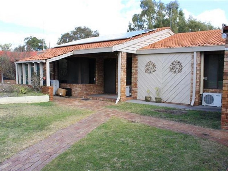 23 Hybanthus Road, Riverton WA 6148