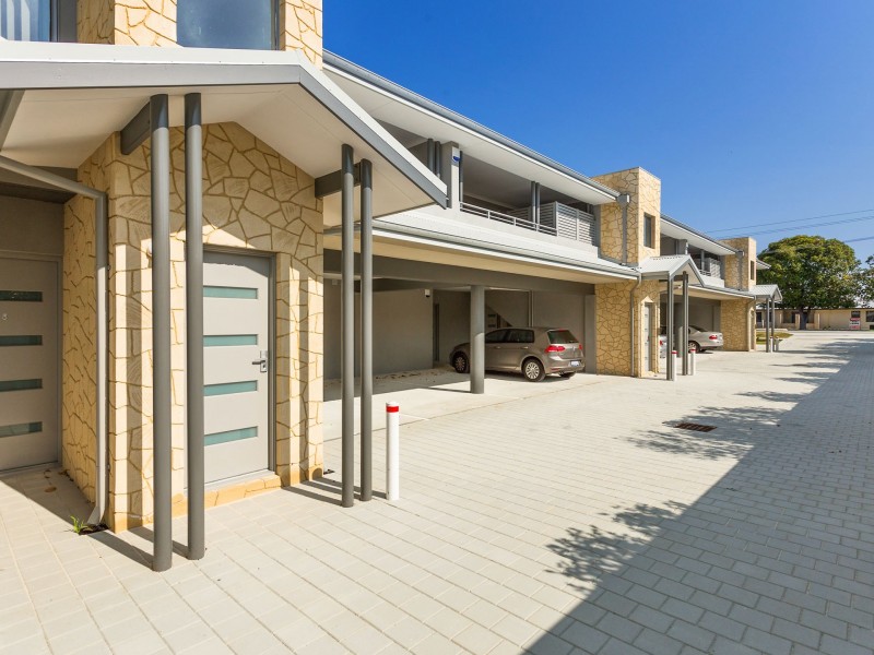 Unit 1-10/119 Epsom Avenue, Redcliffe WA 6104