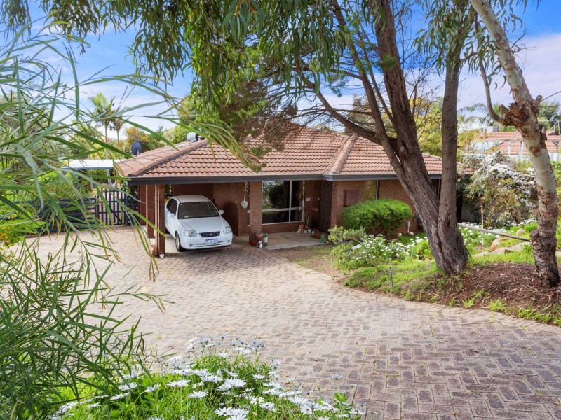113 Plover Drive, Yangebup WA 6164