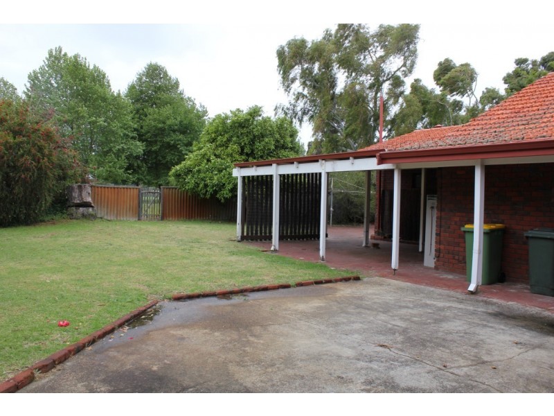 12 Hardy Street, Bull Creek WA 6149