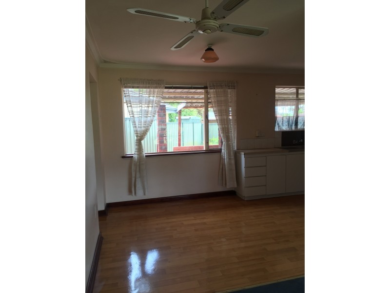 1 Cromer Place, Lynwood WA 6147