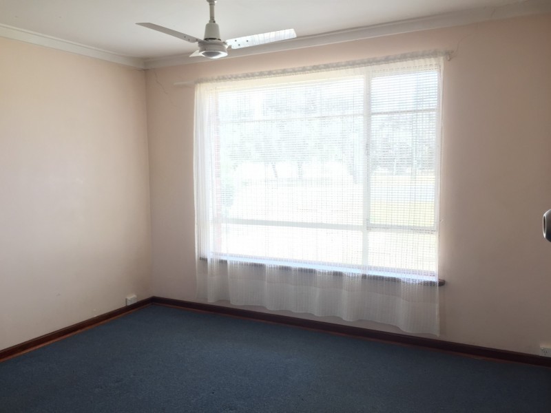 1 Cromer Place, Lynwood WA 6147