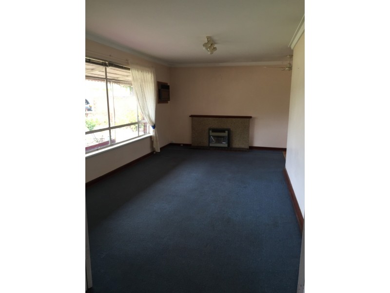 1 Cromer Place, Lynwood WA 6147