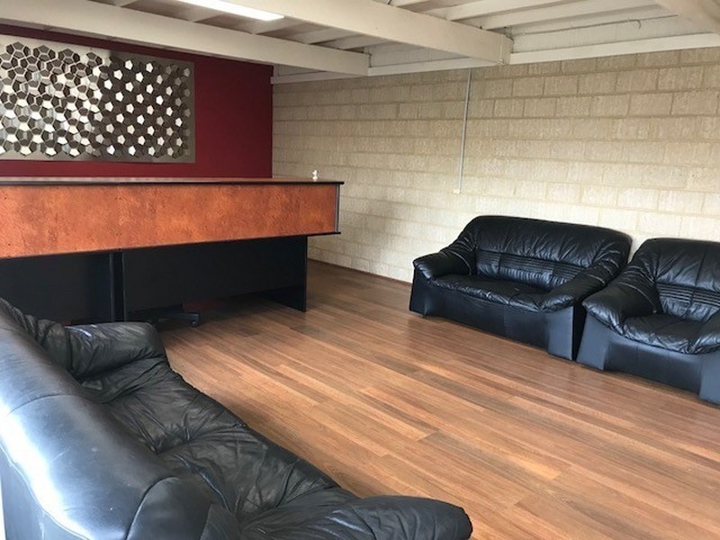 32 Chisolm Crescent, Kewdale WA 6105