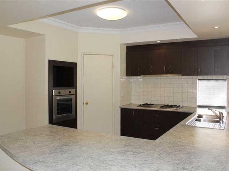 37 Modillion Avenue, Shelley WA 6148