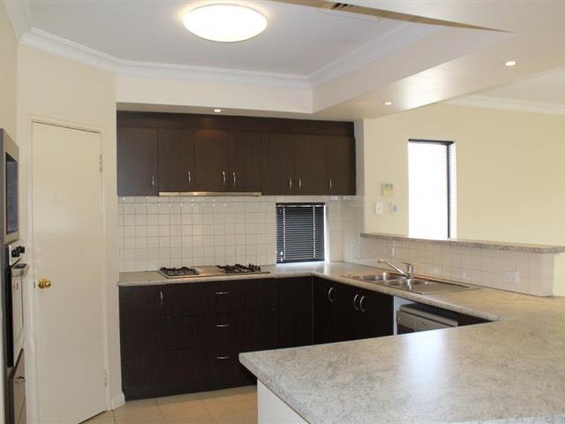 37 Modillion Avenue, Shelley WA 6148