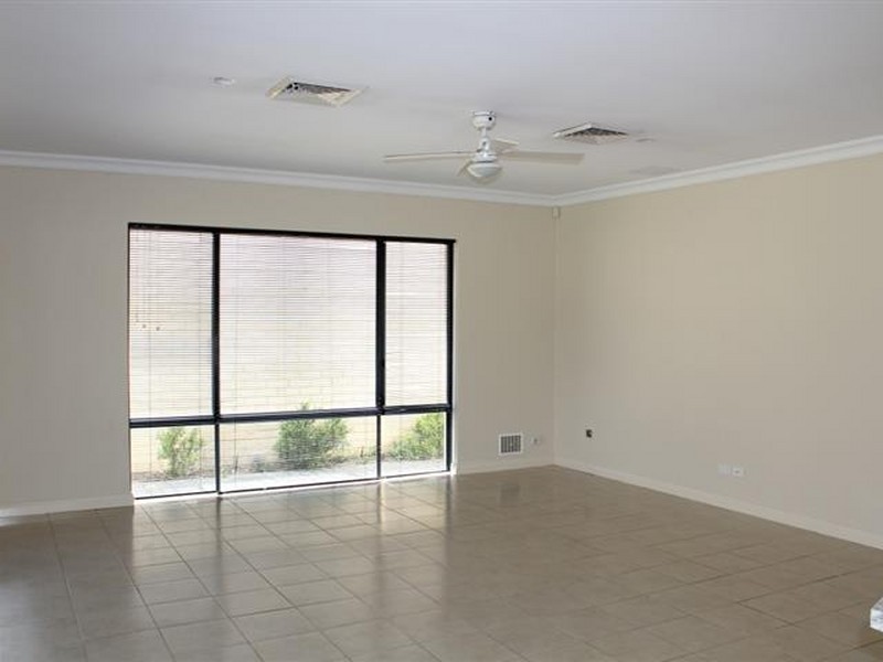 37 Modillion Avenue, Shelley WA 6148