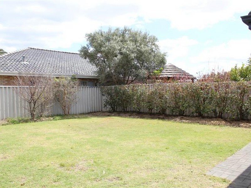 37 Modillion Avenue, Shelley WA 6148