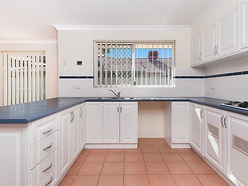 3 Jerrat Mews, Atwell WA 6164