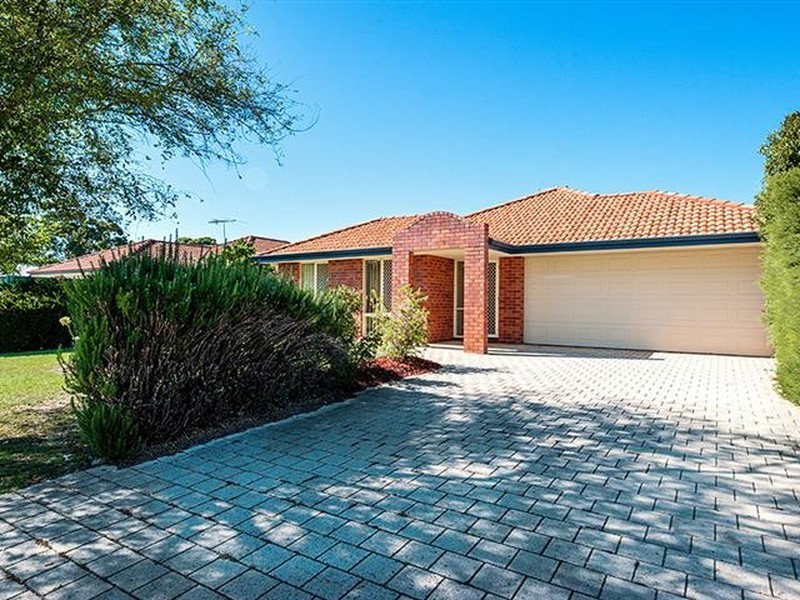3 Jerrat Mews, Atwell WA 6164
