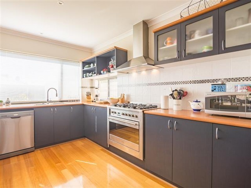62 Carnegie Parade, Success WA 6164