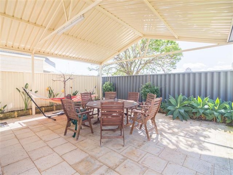 62 Carnegie Parade, Success WA 6164