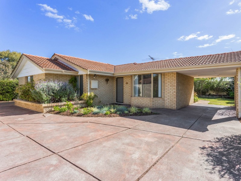 27a Hawkesbury Drive, Willetton WA 6155