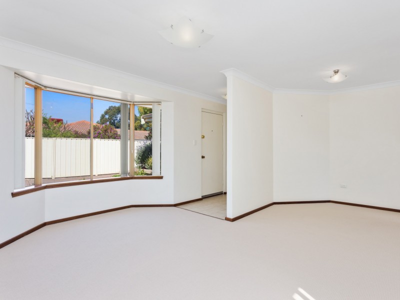27a Hawkesbury Drive, Willetton WA 6155