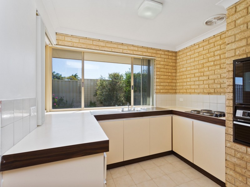 27a Hawkesbury Drive, Willetton WA 6155