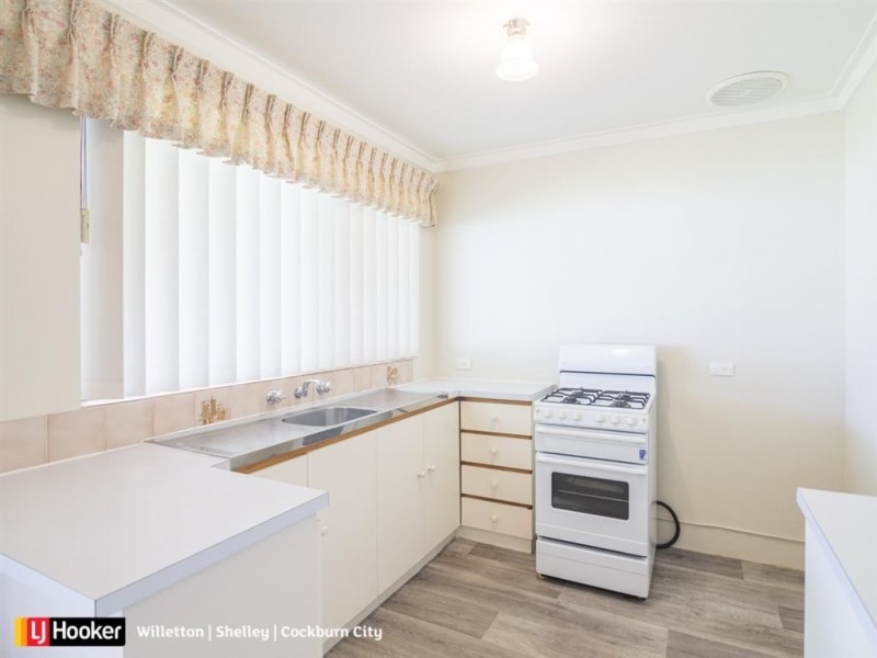 17 Plumridge Way, South Lake WA 6164