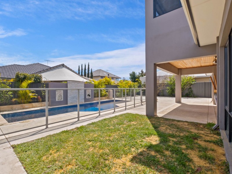 11 Kaliman Bend, Harrisdale WA 6112