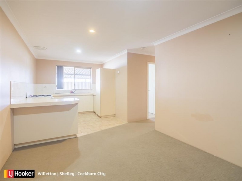 7b Medlar Grove, South Lake WA 6164