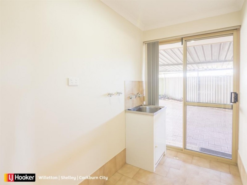 7b Medlar Grove, South Lake WA 6164