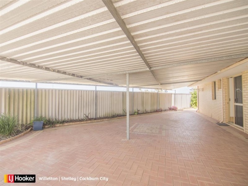 7b Medlar Grove, South Lake WA 6164