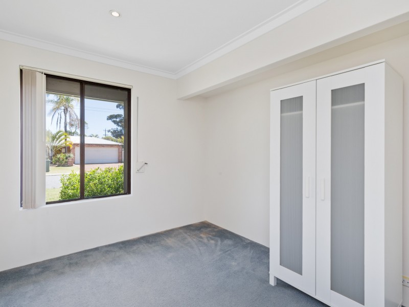 2 McFarlane Close, Willetton WA 6155