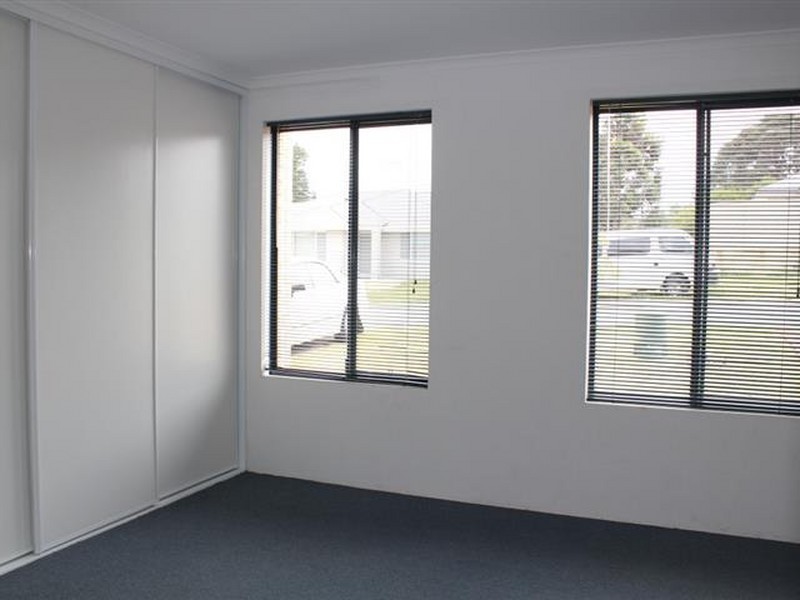 46a Sawle Road, Hamilton Hill WA 6163