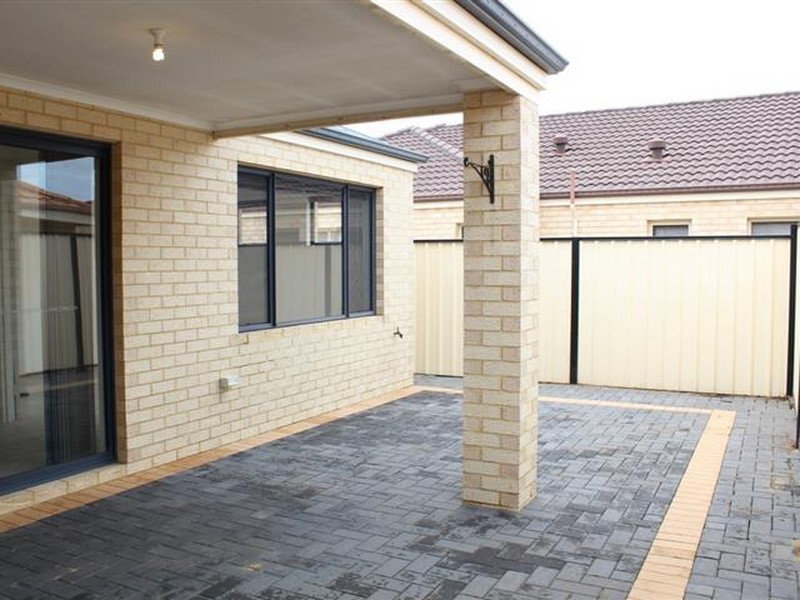 46a Sawle Road, Hamilton Hill WA 6163