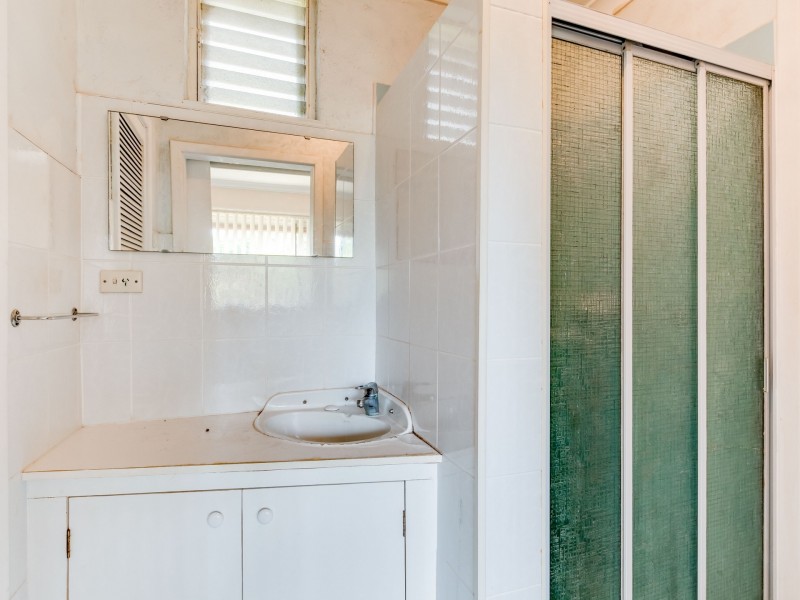 10 North Lake Road, Alfred Cove WA 6154