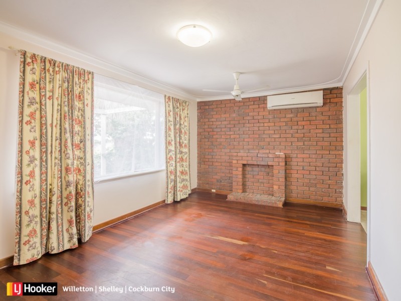 40 Spring Road, Thornlie WA 6108