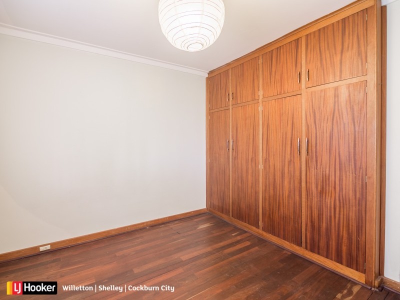 40 Spring Road, Thornlie WA 6108