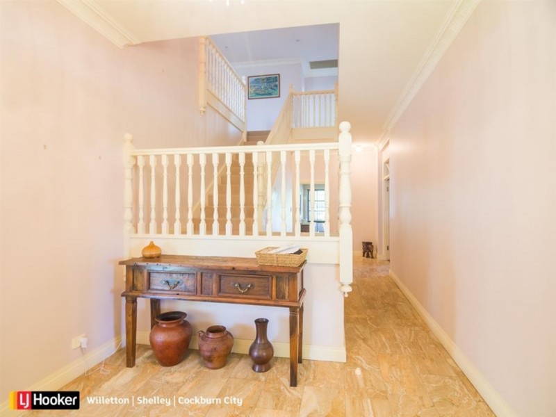 265 Riverton Drive, Shelley WA 6148