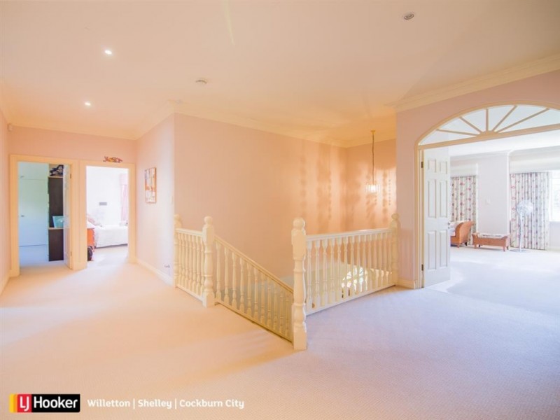 265 Riverton Drive, Shelley WA 6148