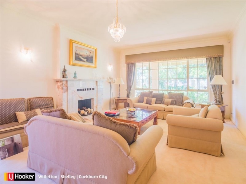 265 Riverton Drive, Shelley WA 6148