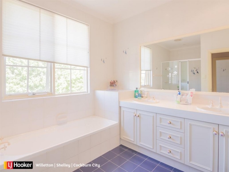 265 Riverton Drive, Shelley WA 6148