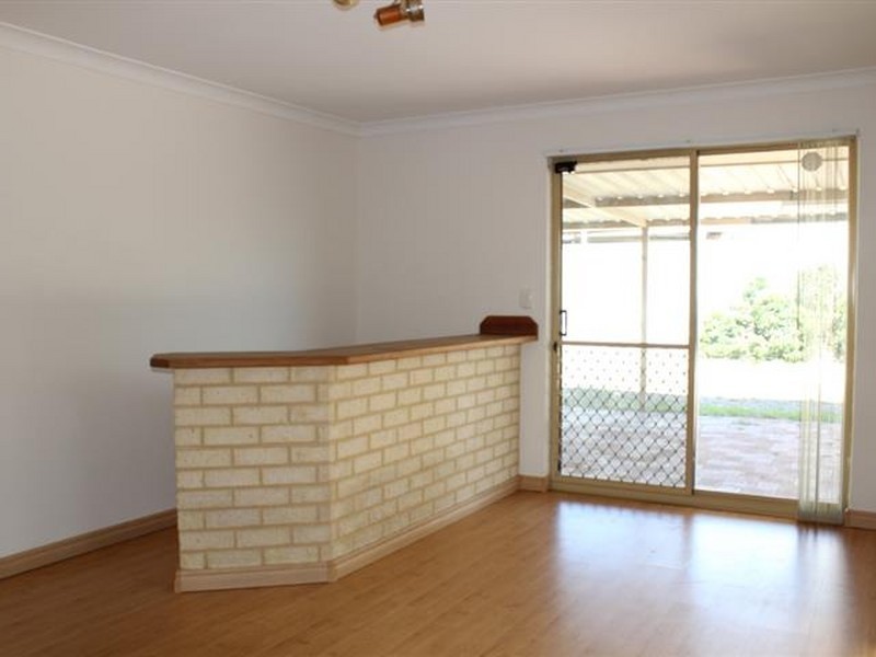 3 Asquith Street, Munster WA 6166