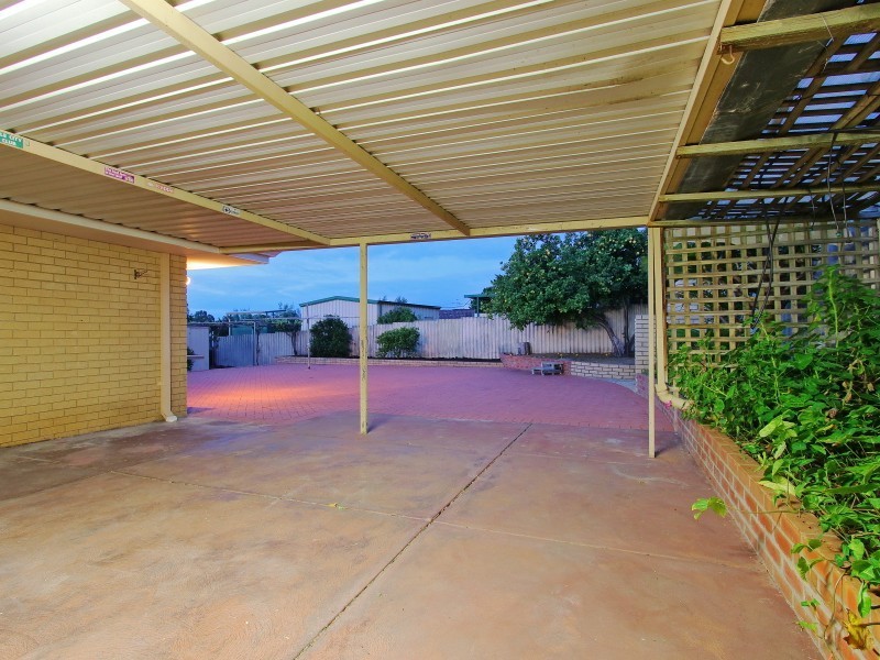 26 Etherington Avenue, Spearwood WA 6163