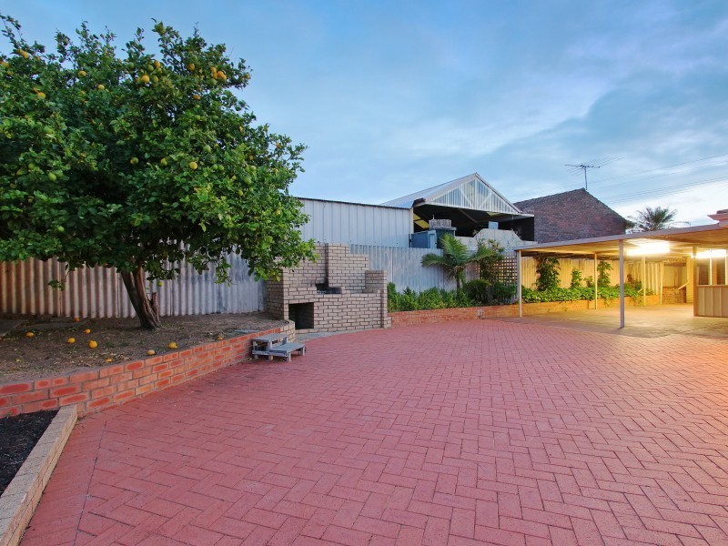 26 Etherington Avenue, Spearwood WA 6163