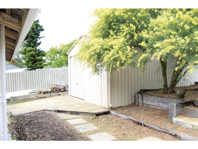 21 Hubbard Way, Medina WA 6167
