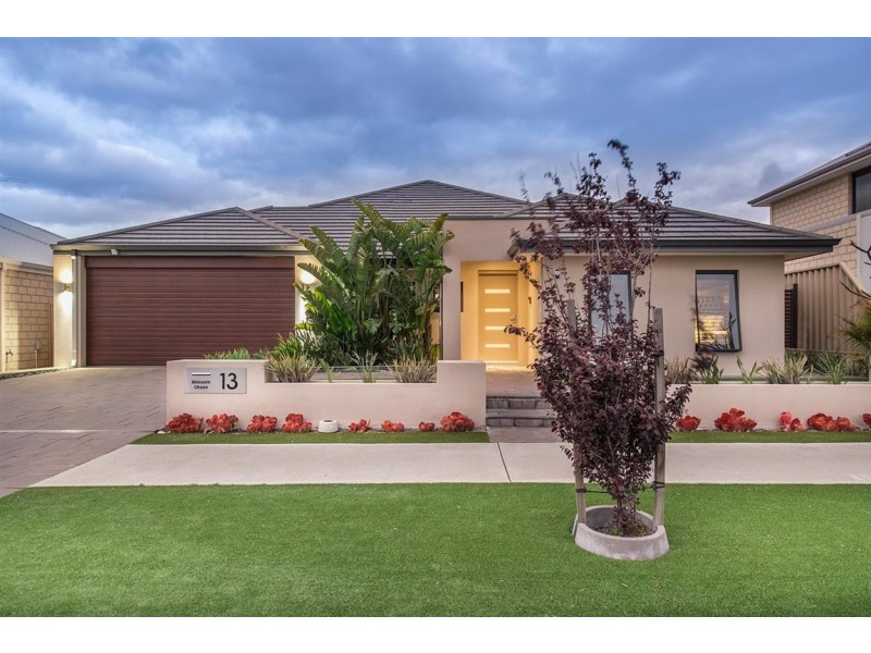 13 Blossom Chase, Aubin Grove WA 6164