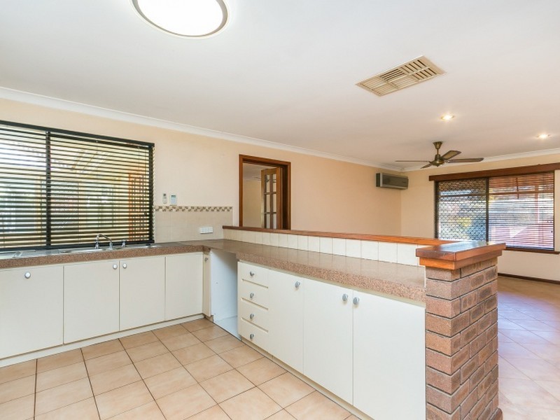 4 Marrow Close, Yangebup WA 6164