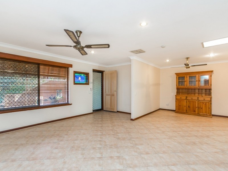 4 Marrow Close, Yangebup WA 6164