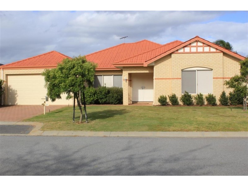 21 Charnley Bend, Success WA 6164