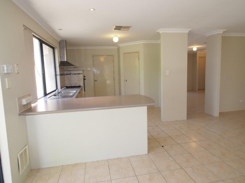 16 Hartwell Way, Secret Harbour WA 6173